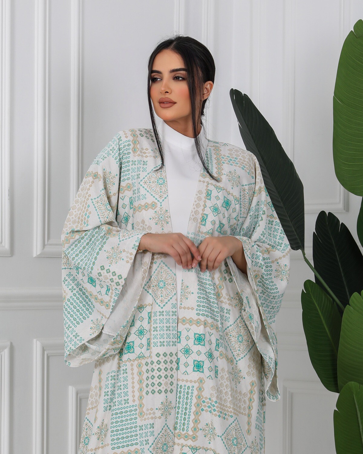 off-white &amp; Green Jacquard Linen Abaya