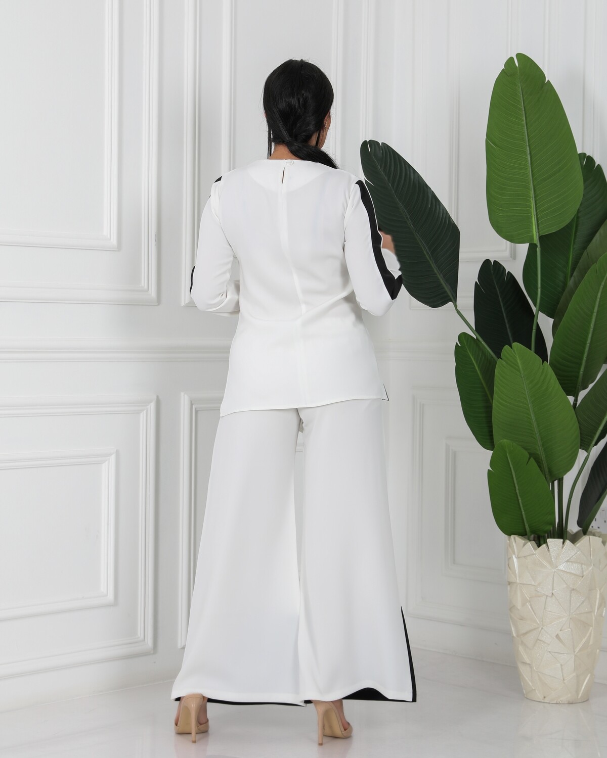 Chic Elegance; The Korean Barbie set of Blouse &amp; wide Trouser
