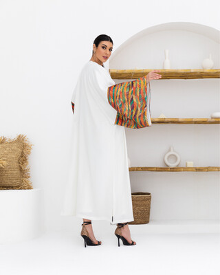 Abaya &amp; Besht