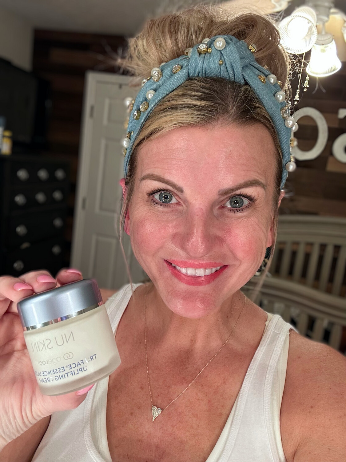 Uplifting Cream