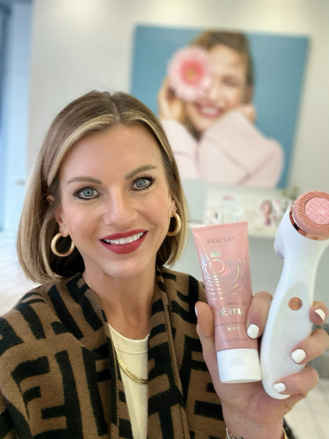 Rose Gold LumiSpa Treatment Cleanser