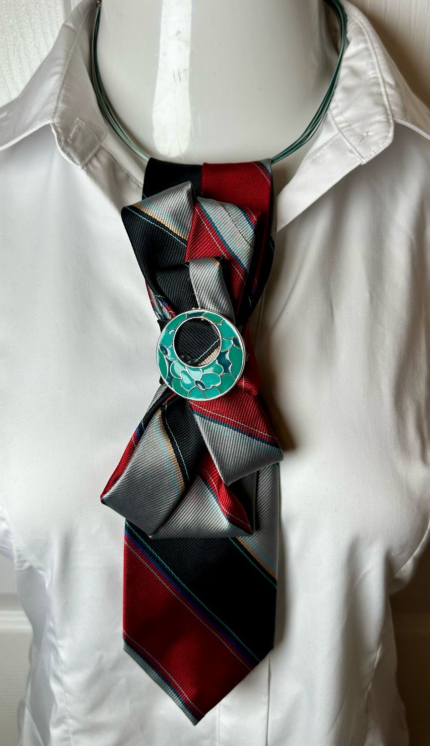 Necktie 👔 Necklace