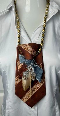 Necktie 👔 Necklace