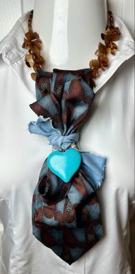 Necktie 👔 Necklace