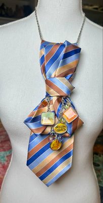 Necktie 👔 Necklace