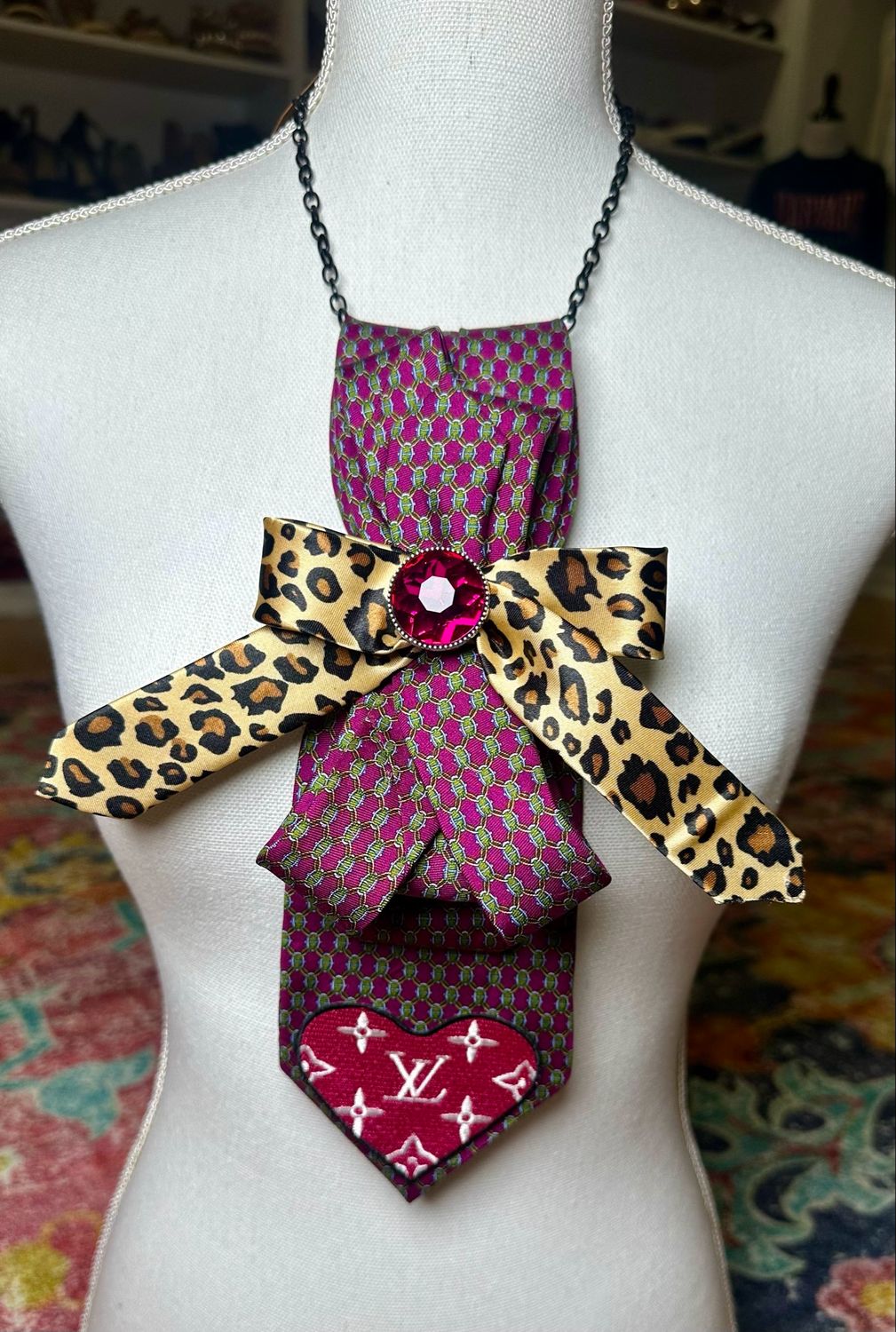 Necktie 👔 Necklace