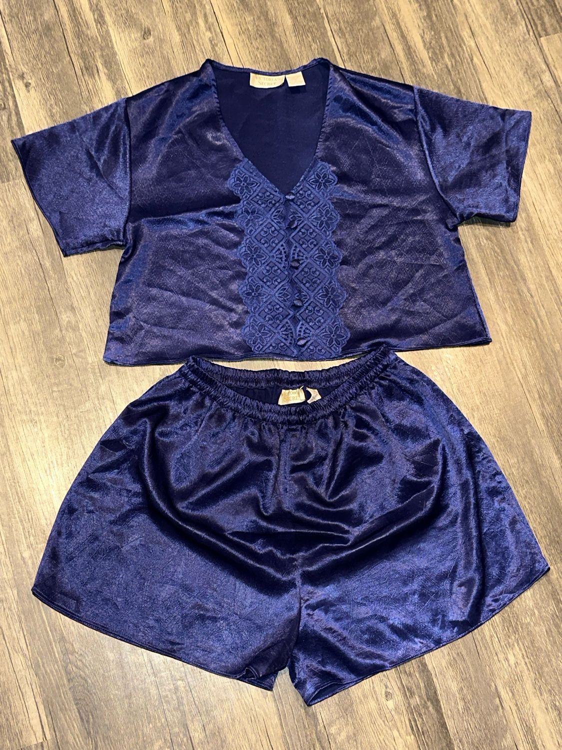 Victoria Secret - Vintage Silk PJ Set - Sz Medium