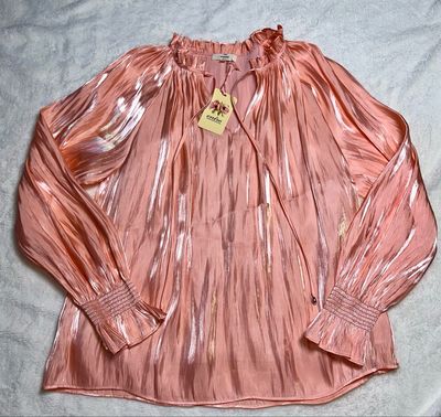 Entro Blouse - NWT - Medium
