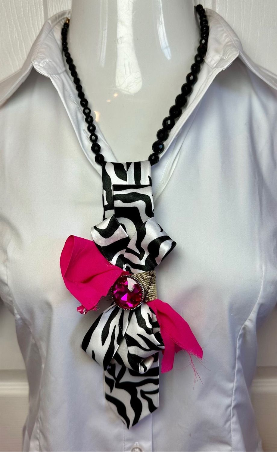 Necktie 👔 Necklace