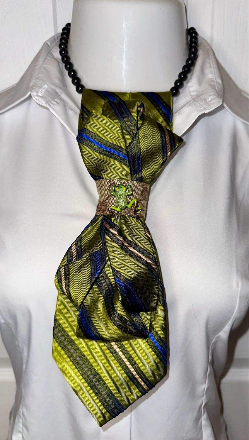 Necktie 👔 Necklace