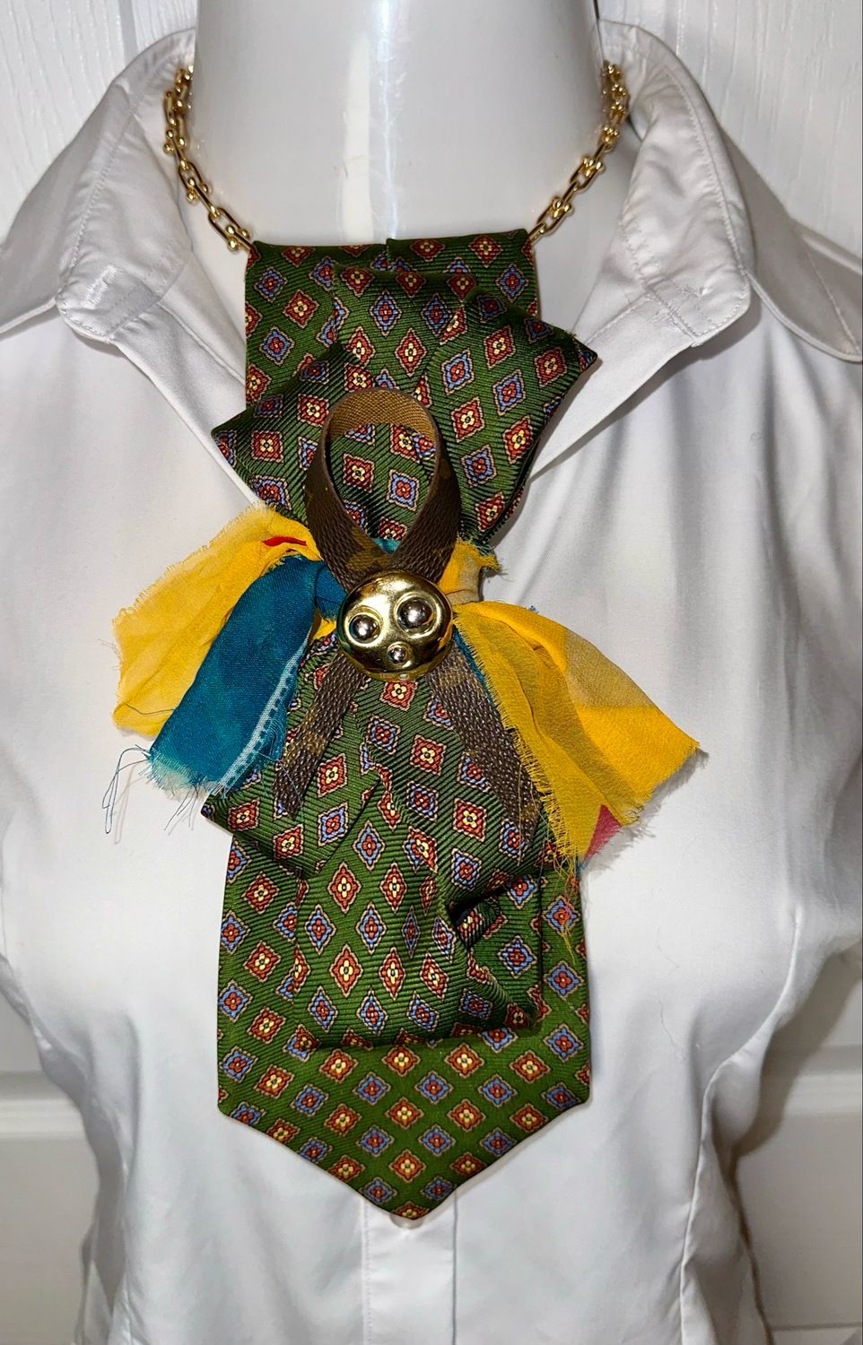 Necktie 👔 Necklace