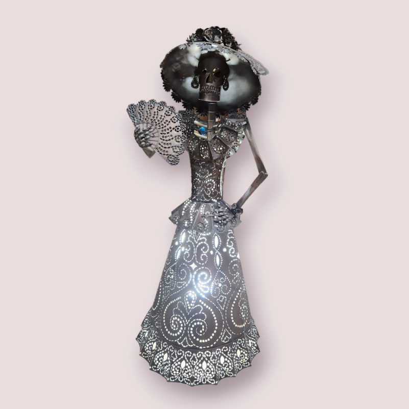 Tin Katrina Lamp