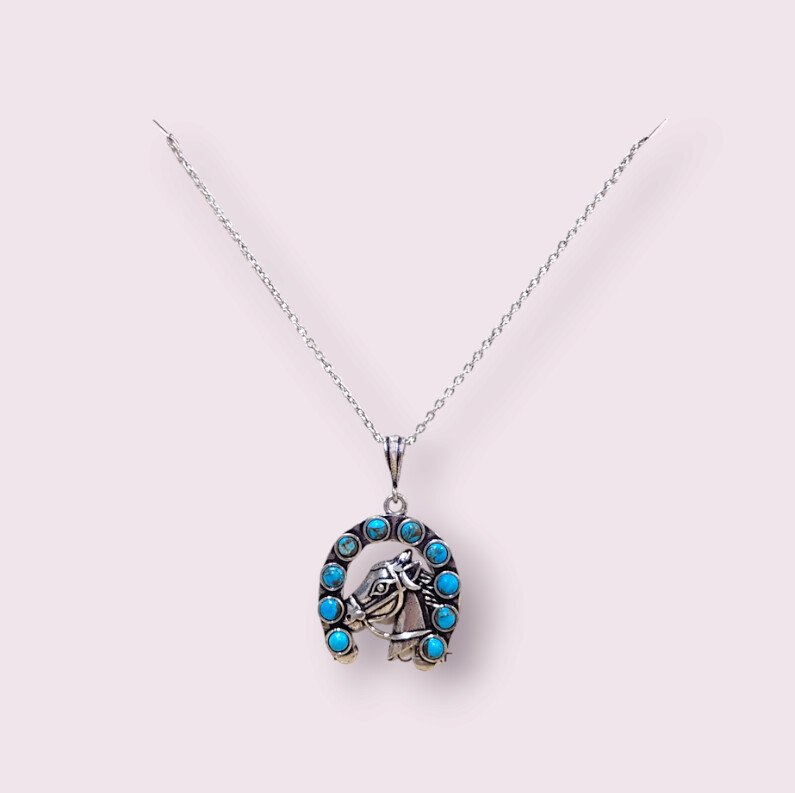 Horseshoe Necklace