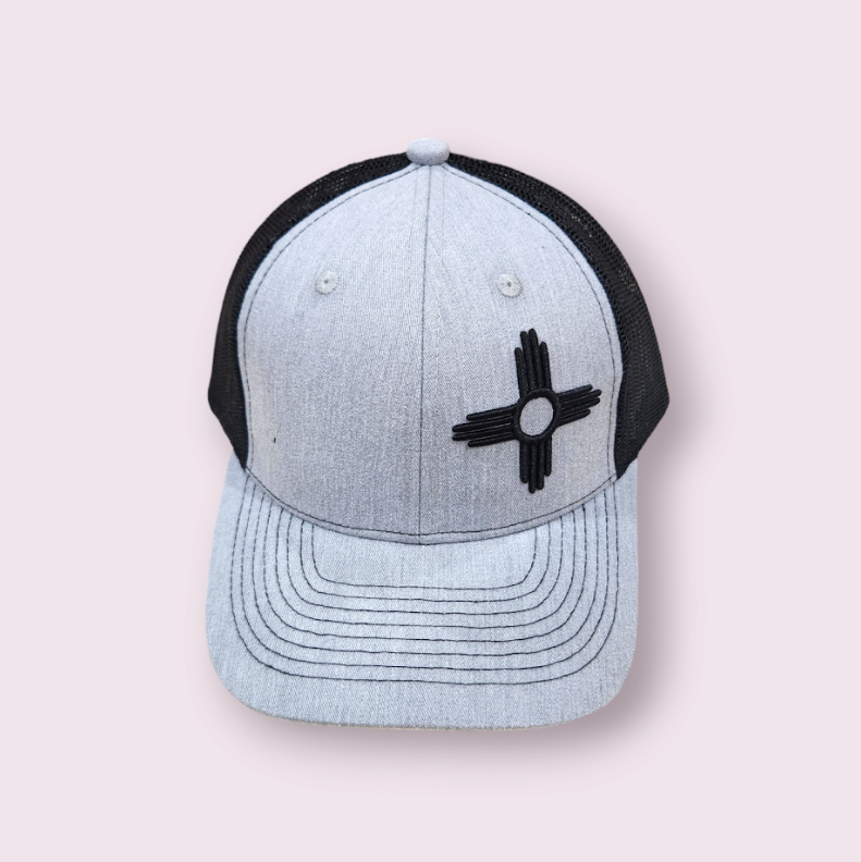 Trucker Hat, name: Zia Grey/Black