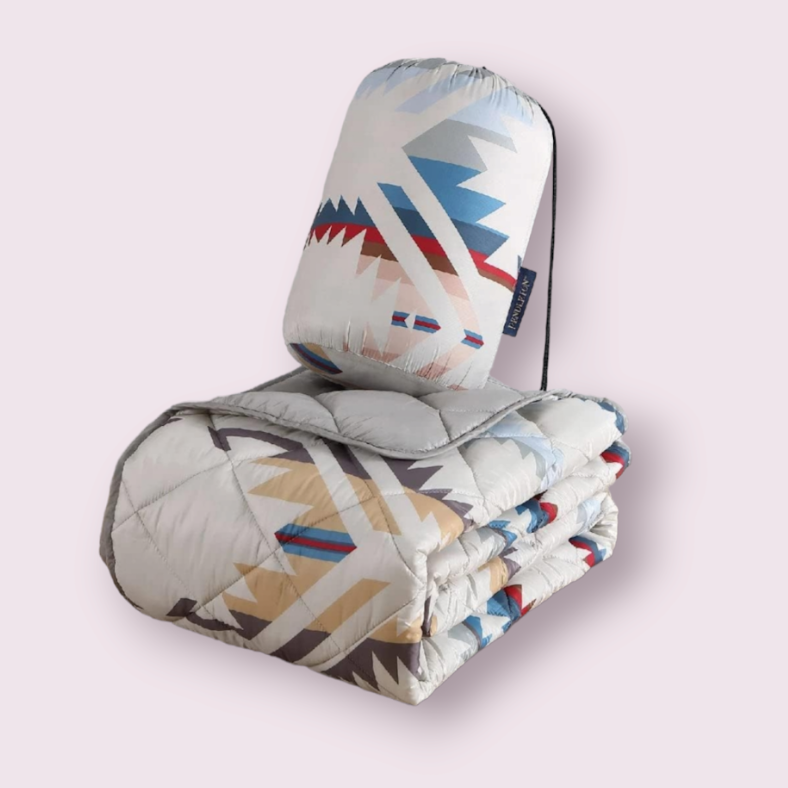 Packable Throw, Style: White Sands