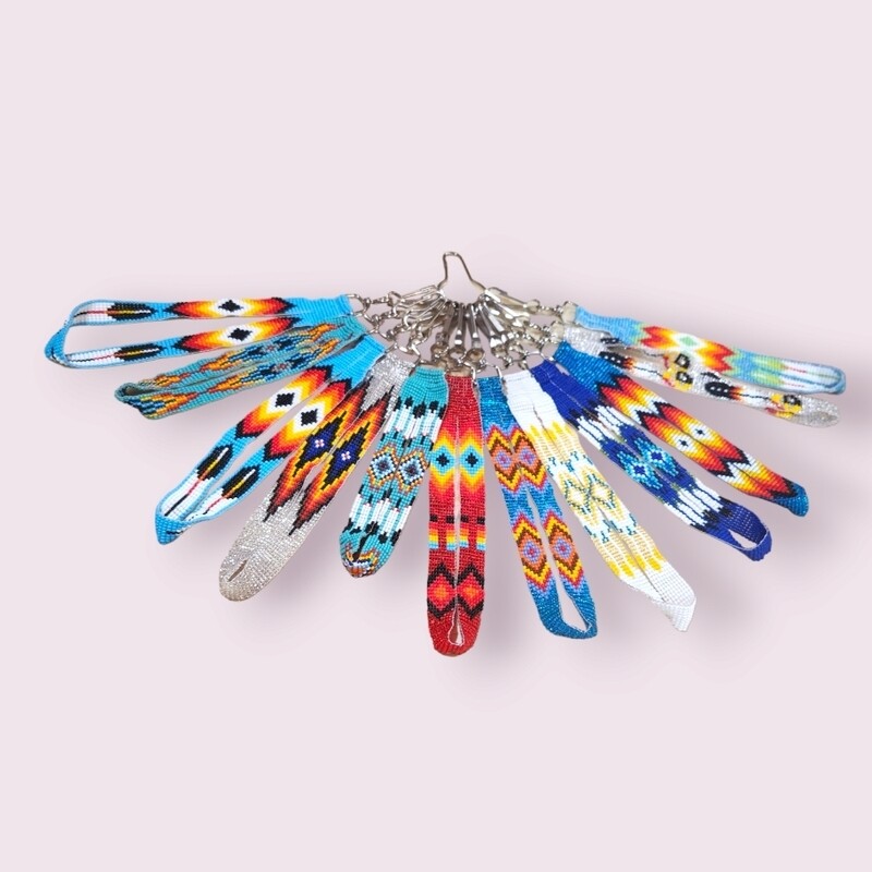 Beaded Lanyard-Style Purse Pull