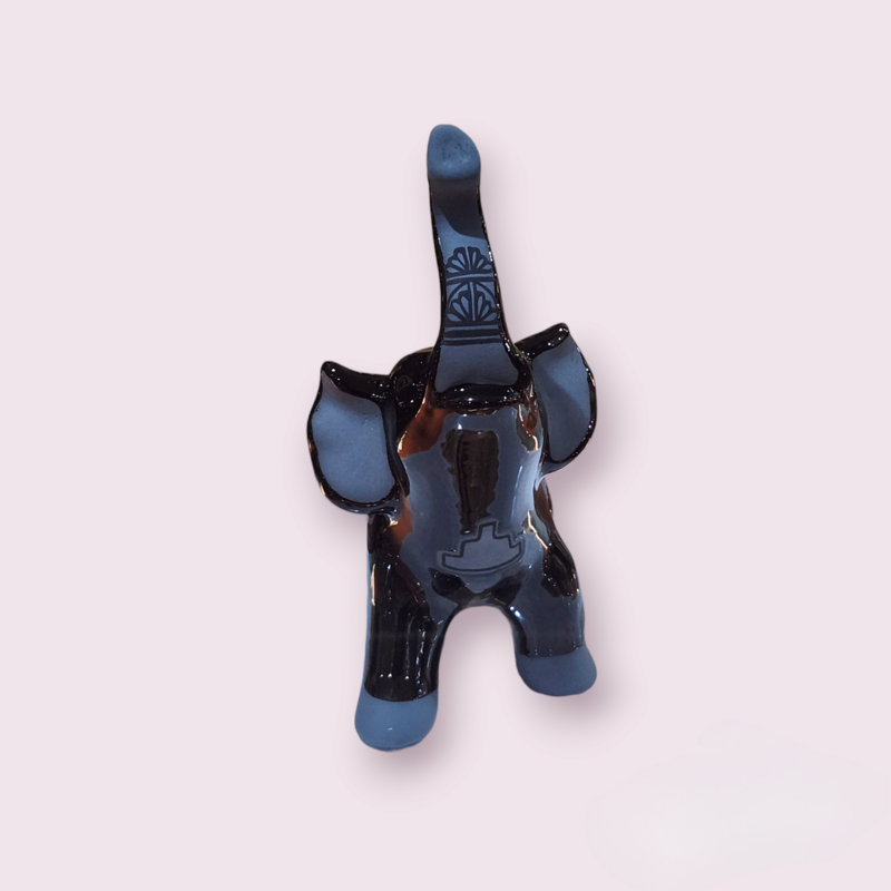 Happy Elephant Large | Lawrence Vargas