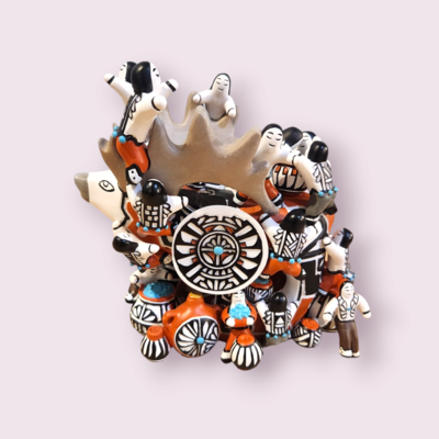 Mini Elk Storyteller | Lawrence Vargas