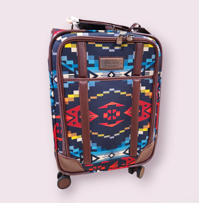 28" Softside Luggage Spinner | Carico Lake