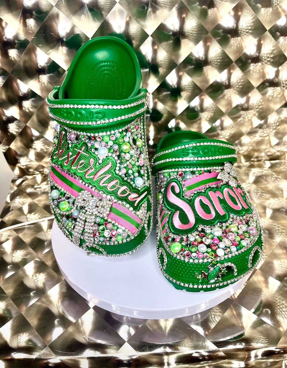 “Sisterhood” croc-premium bling