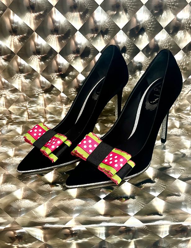 Shoe bows
