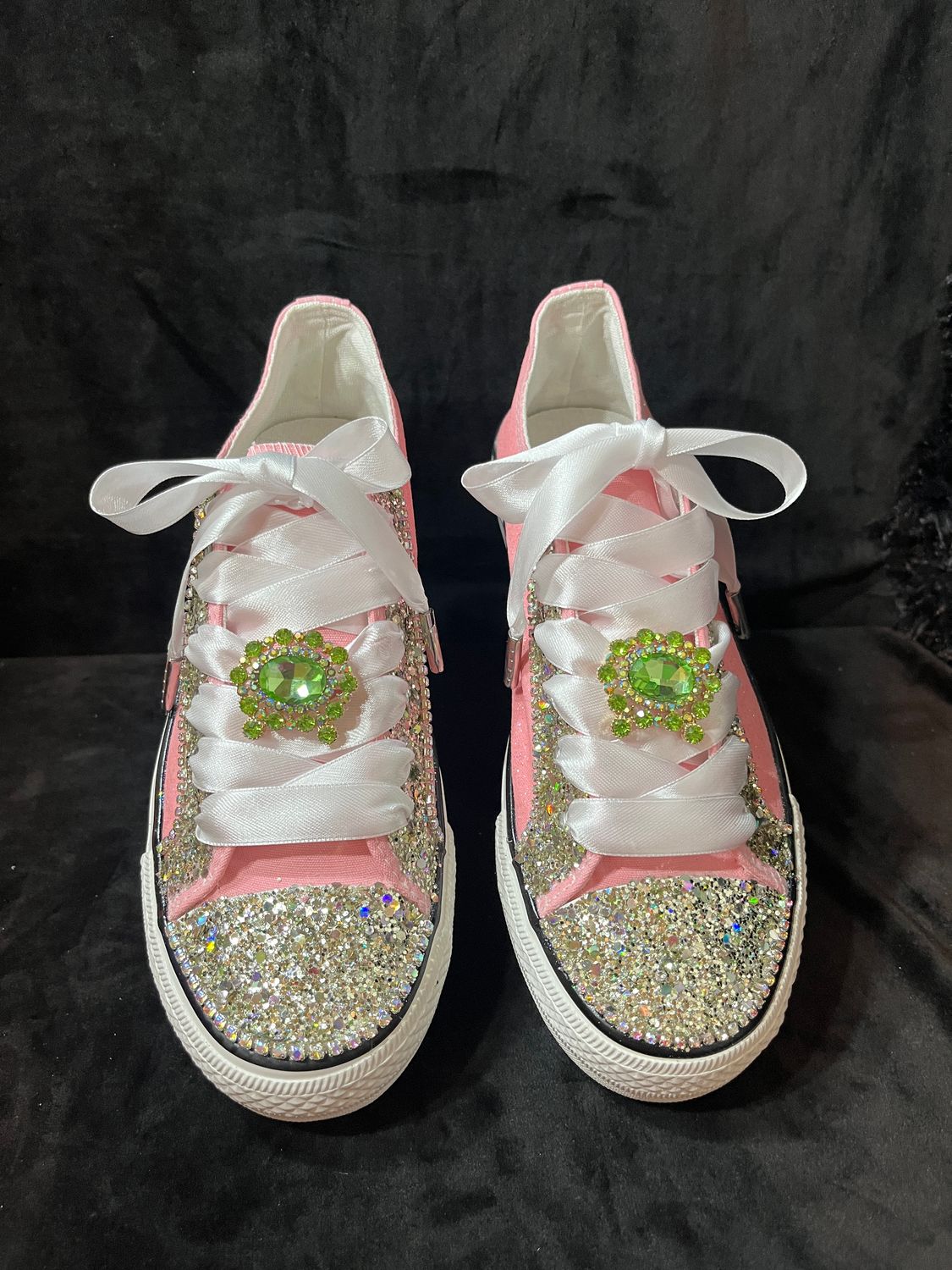 Pink diamond tennis shoes