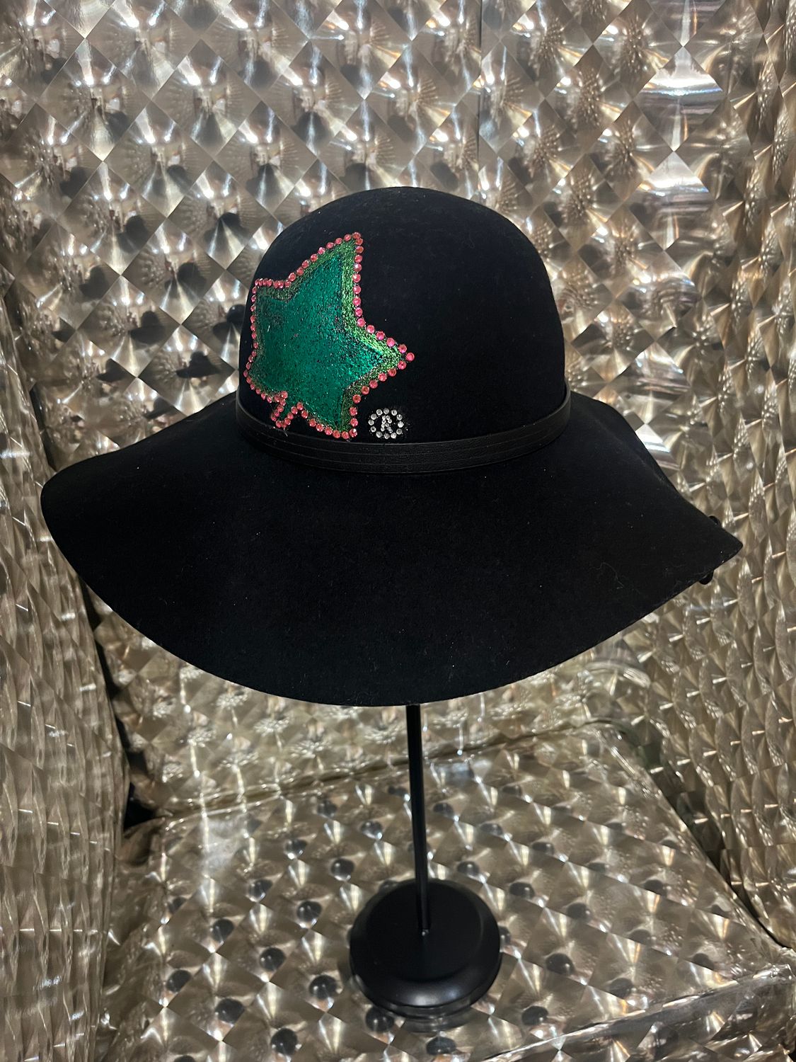 Flop hat
