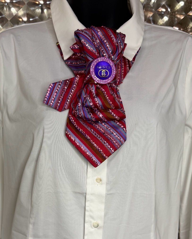 Beauty In Purple Tie