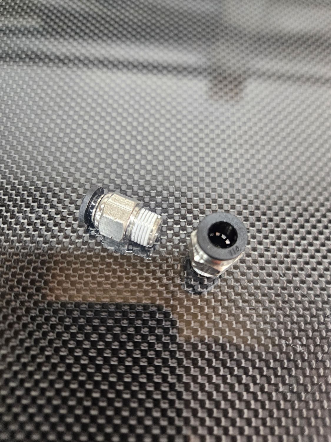 Stainless to plastic PTC airline fittings straight