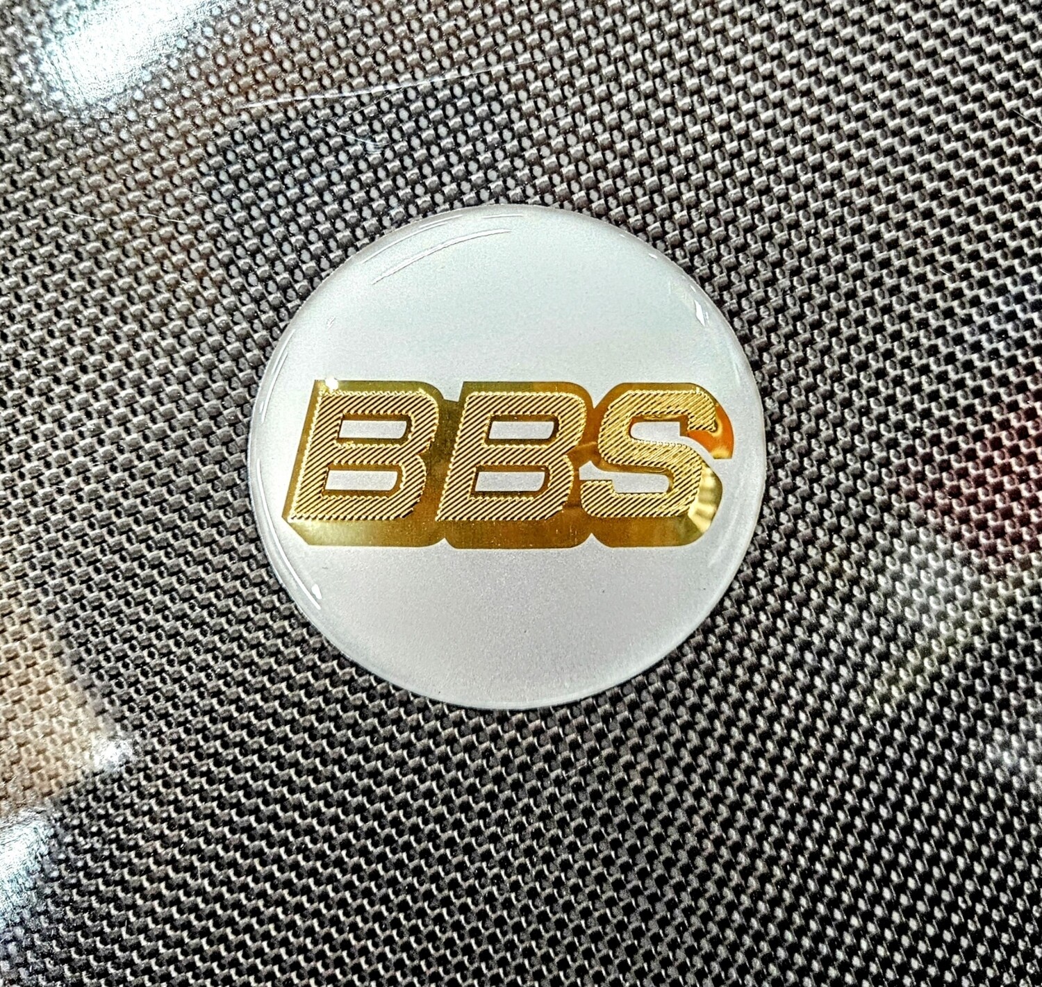 OFF-WHITE/GOLD BBS center cap - set of 4