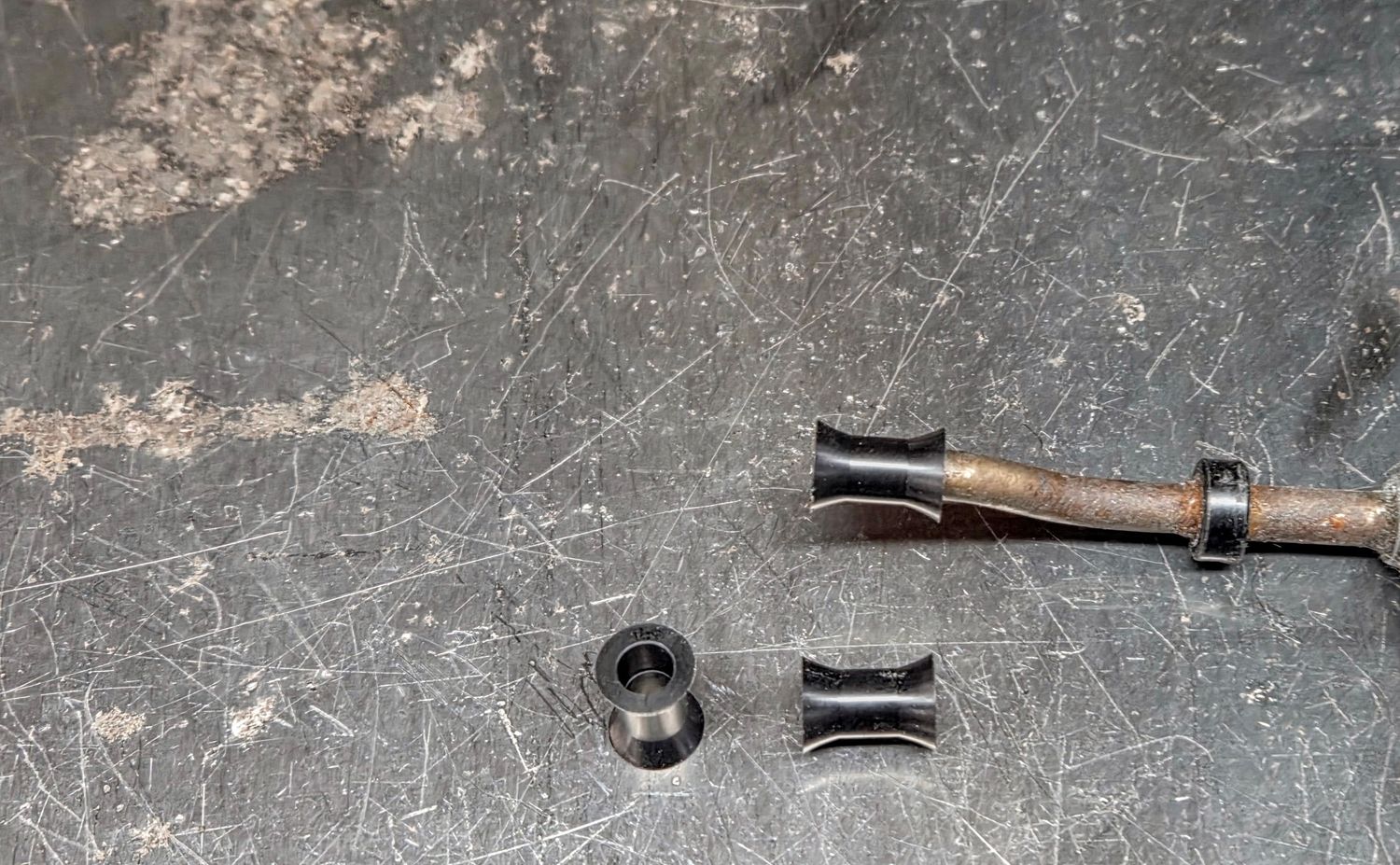 BMW Sunroof Bushing Set 54121843484 E21 E30 E12 E24 E28 E23 Delrin Left Right