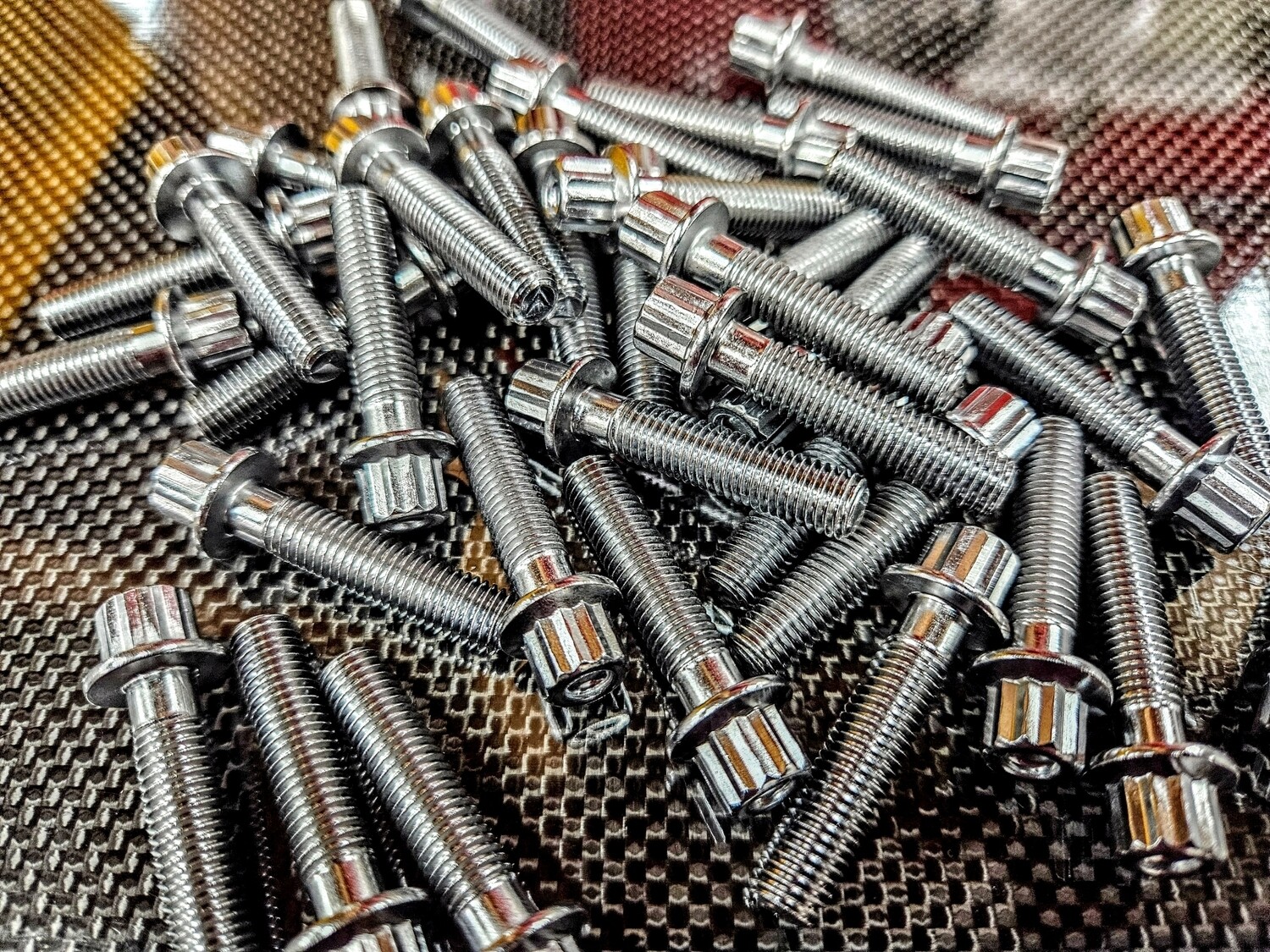 Chrome M8x32mm Wheel Bolts