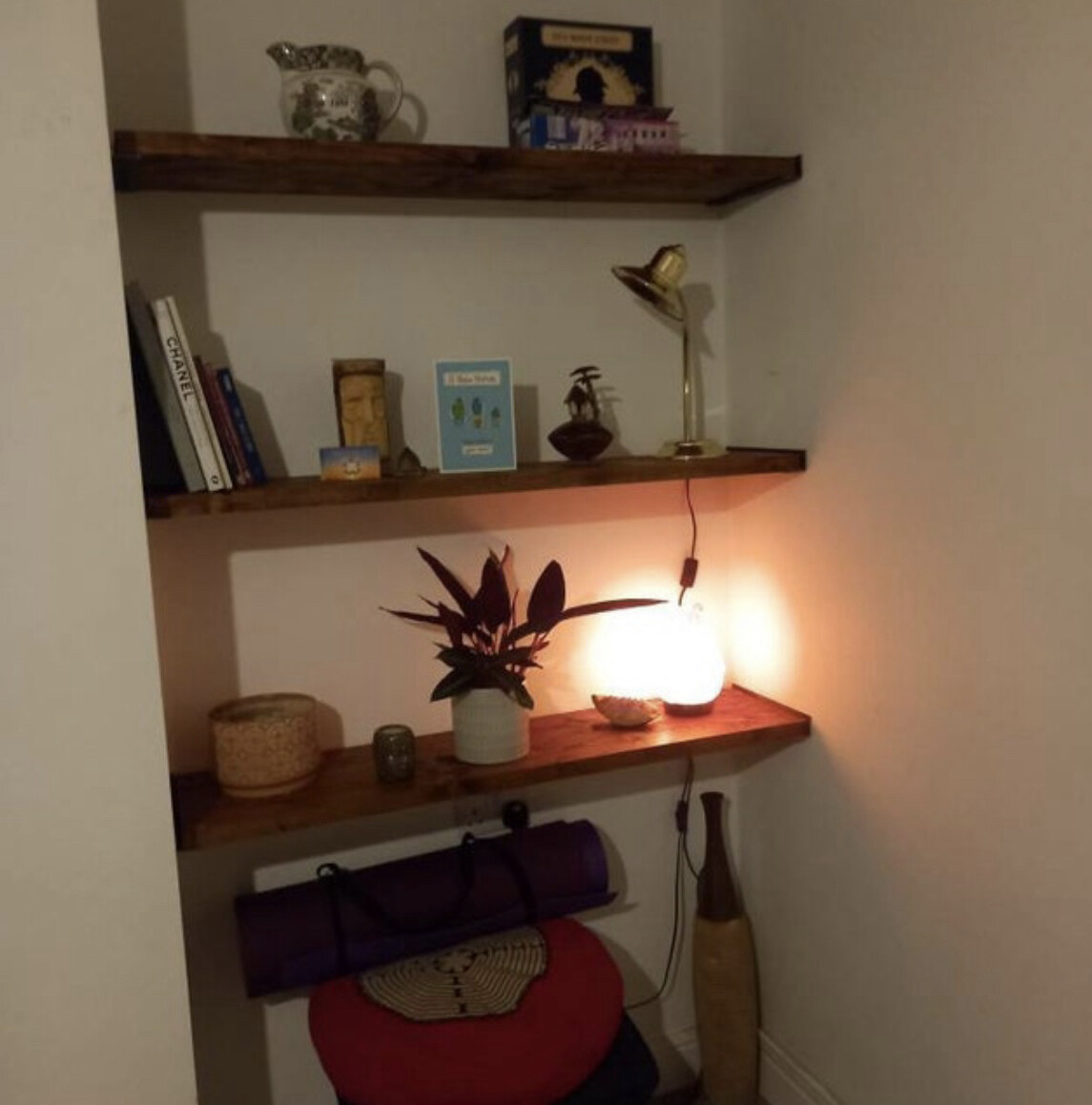Scaffold Board Shelves with Alcove Brackets - 225mm deep