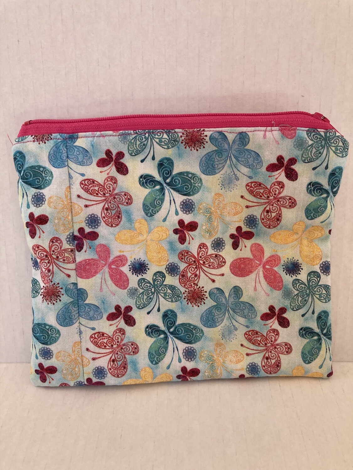 Small zipper pouch