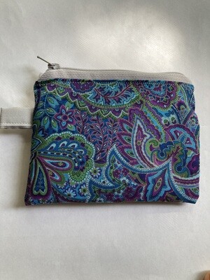 Small zipper pouch