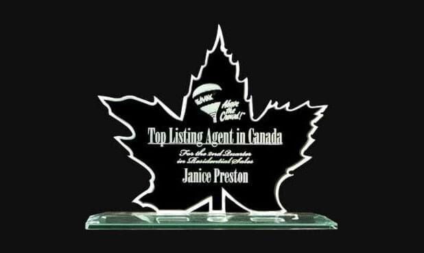 Maple Leaf Jade Glass Award: 6-5/8" x 6"-101229