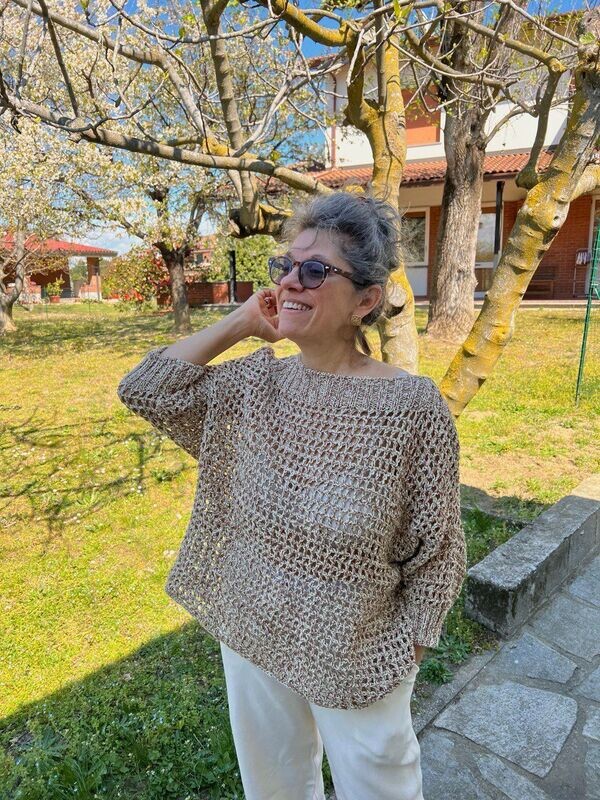 Pattern Maglia a rete con scollo a coste