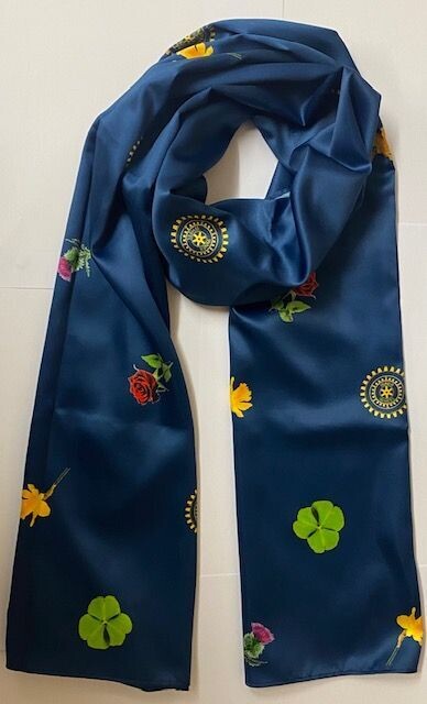 *BRAND NEW* Navy Flower Scarf