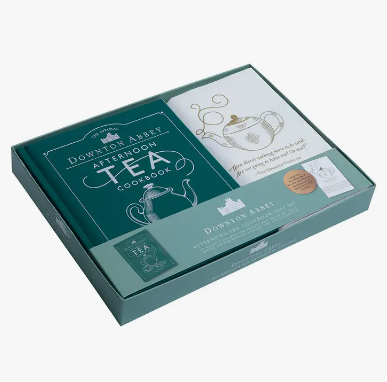 The Official Downton Abbey Afternoon Tea Cookbook - Gift Set (Book + Tea Towel)