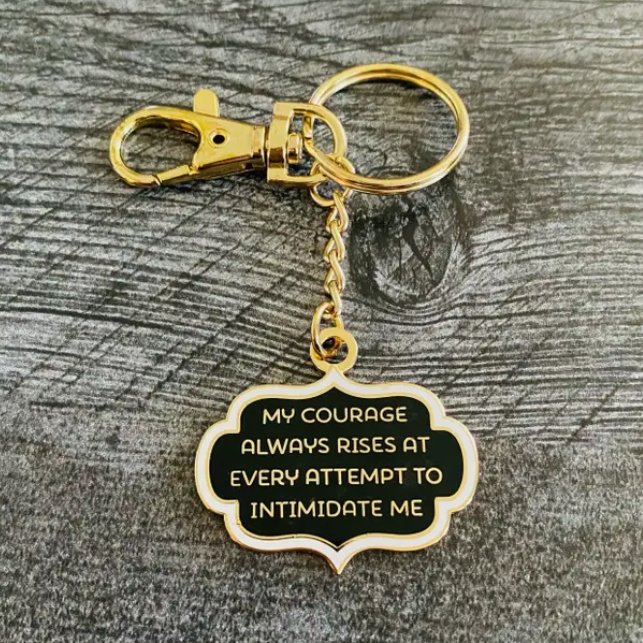 Jane Austen's "Courage Rises" Keychain