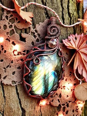 &quot;Bluefire&quot; - Bright Flashy Labradorite wrapped in Copper