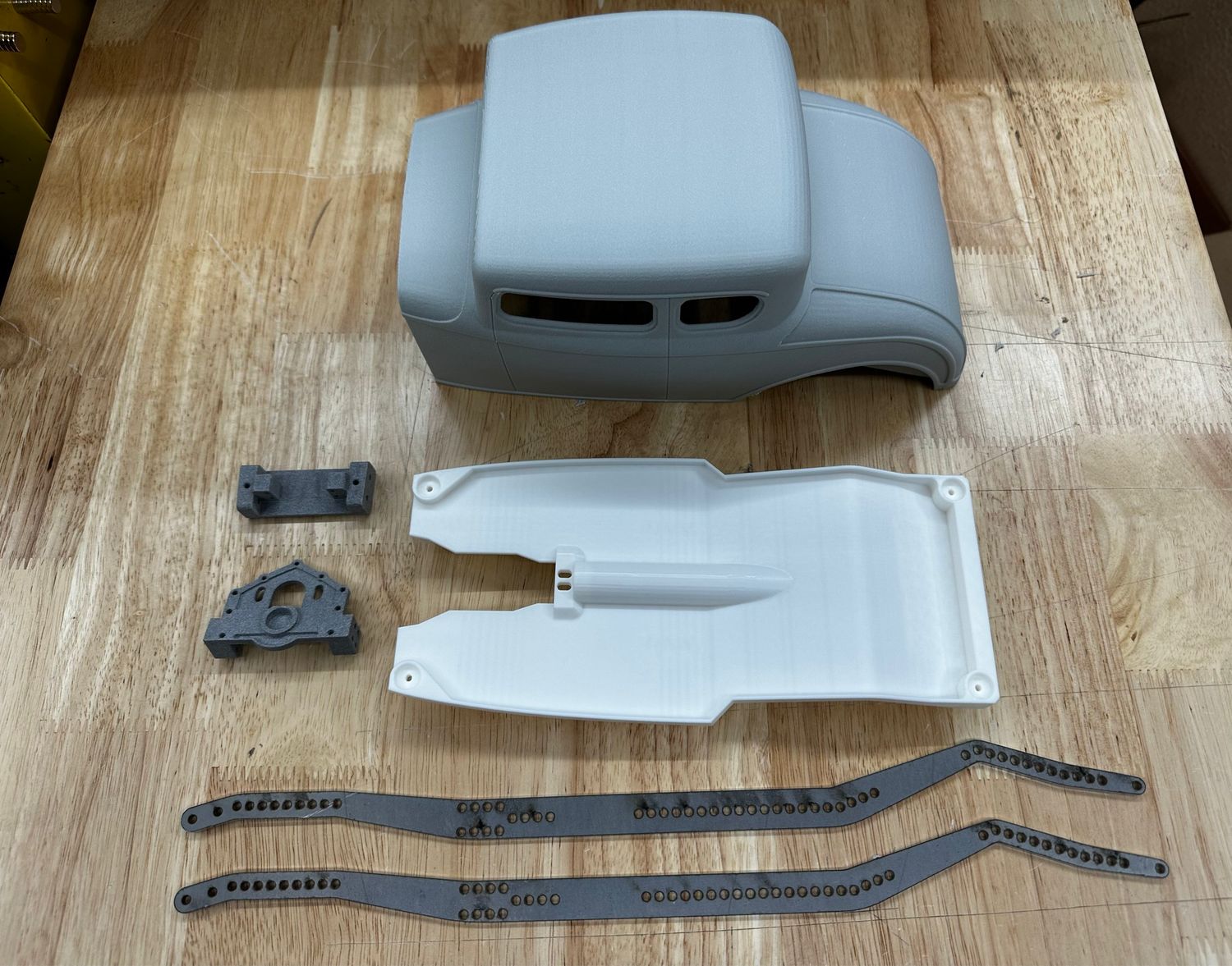 New ABS-GF Hotrod 5 Window Coupe V2 with Floor Pan WITH Hot Rod Chassis Kit