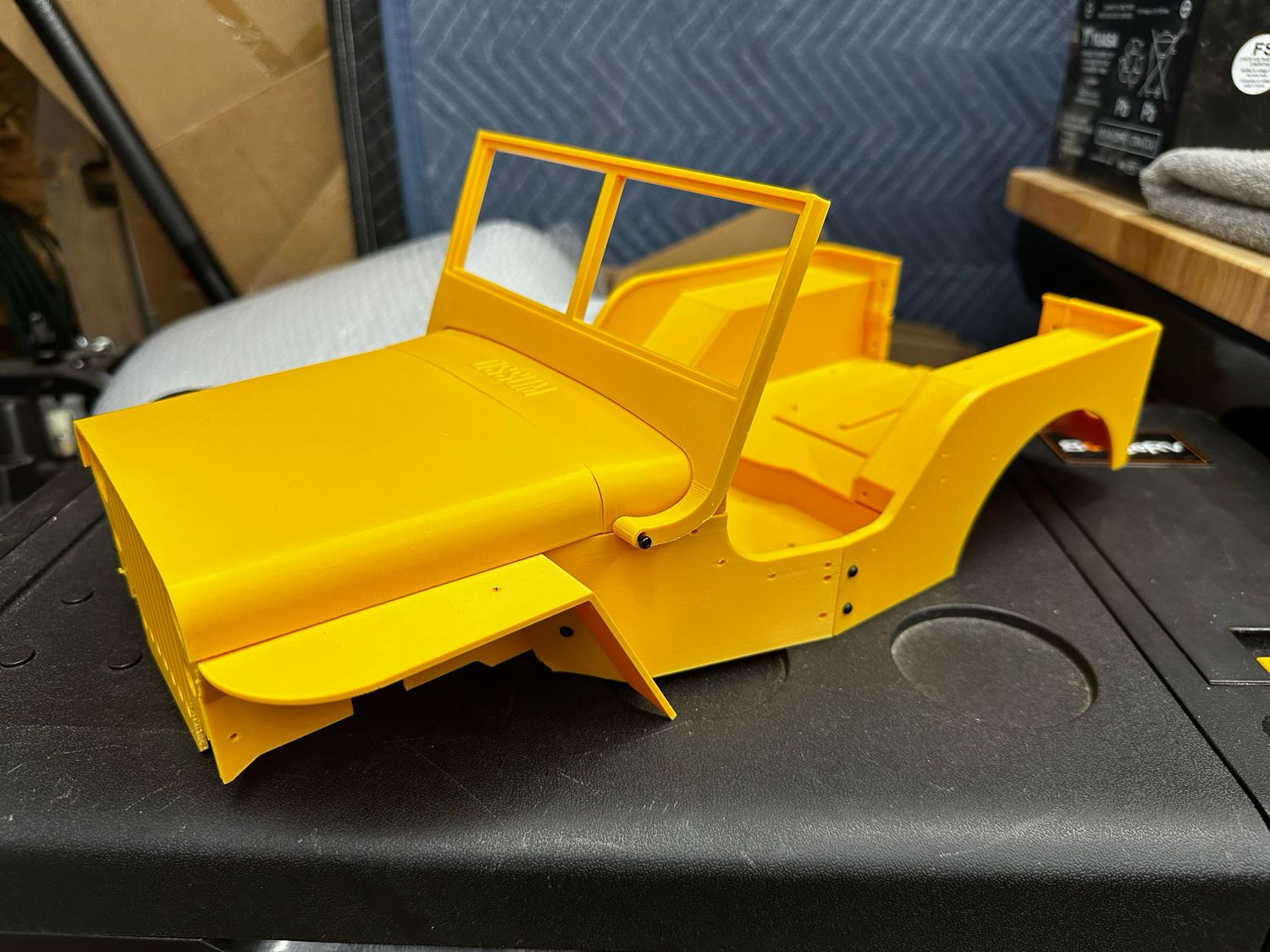 Ossum designs Jeep-ish 3D printed body in ABS 10ish inch wb