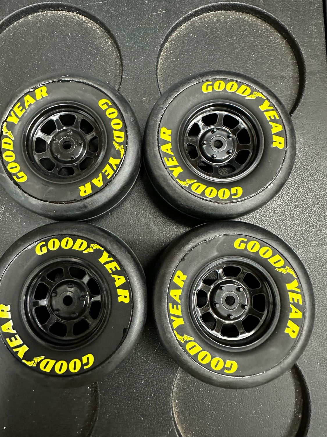 Traxxas 1.9 Nascar Wheels and Tires, New set of 4