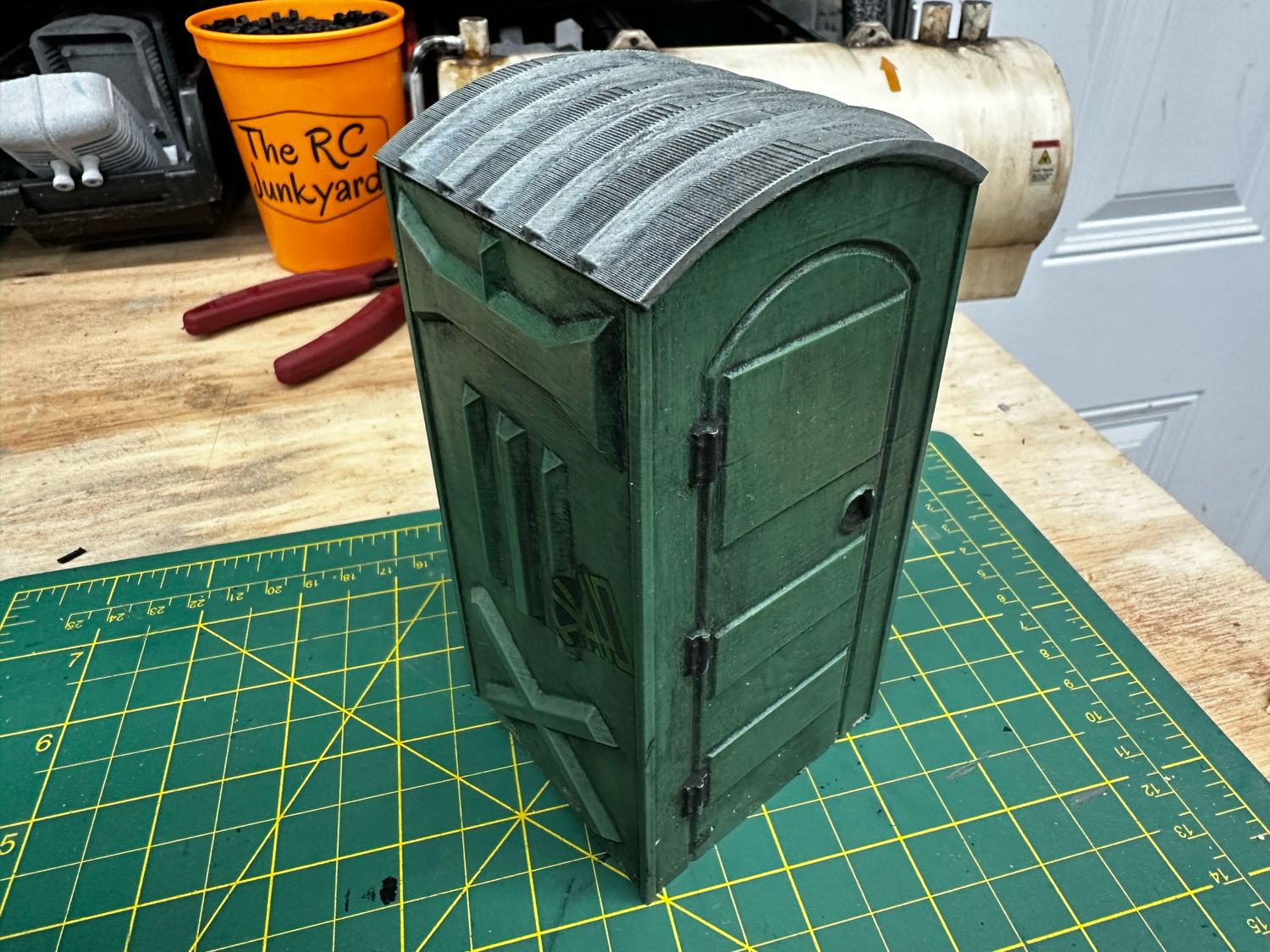 Weathered Portopotty from the RC construction series