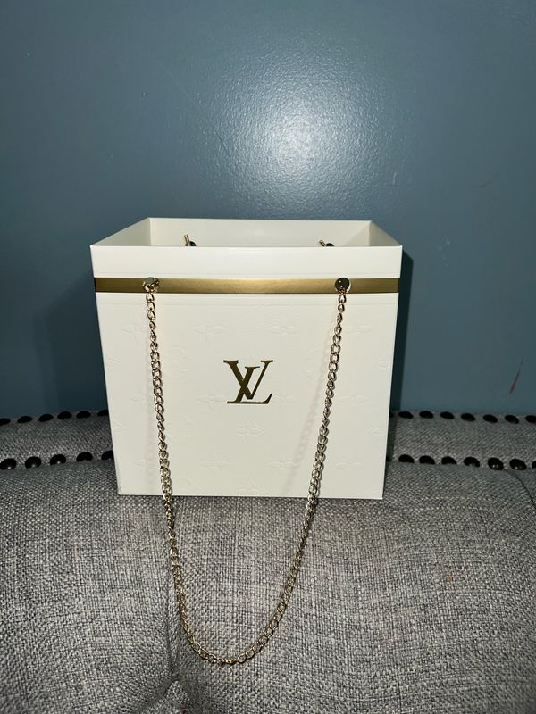 4 Pcs LV BAG WHITE