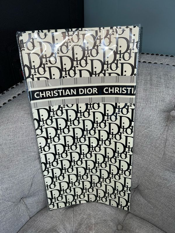 1 Bag 20 Sheets Dior Black Flower Paper