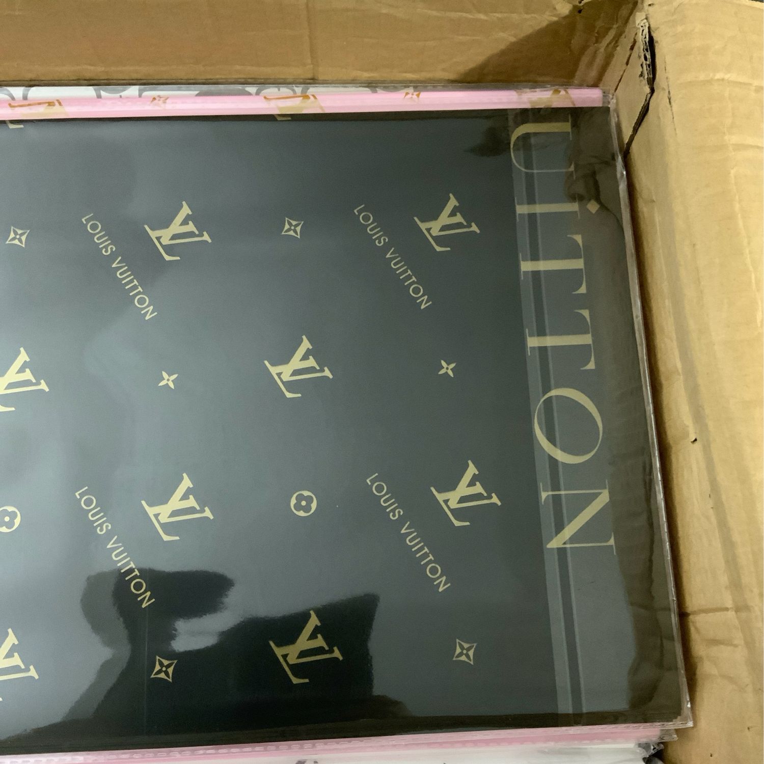 LV Gold Black 20 Sheets