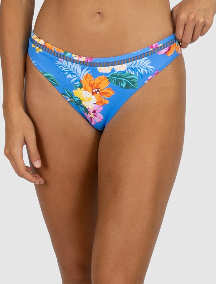 Baku Costa Del Sol Regular