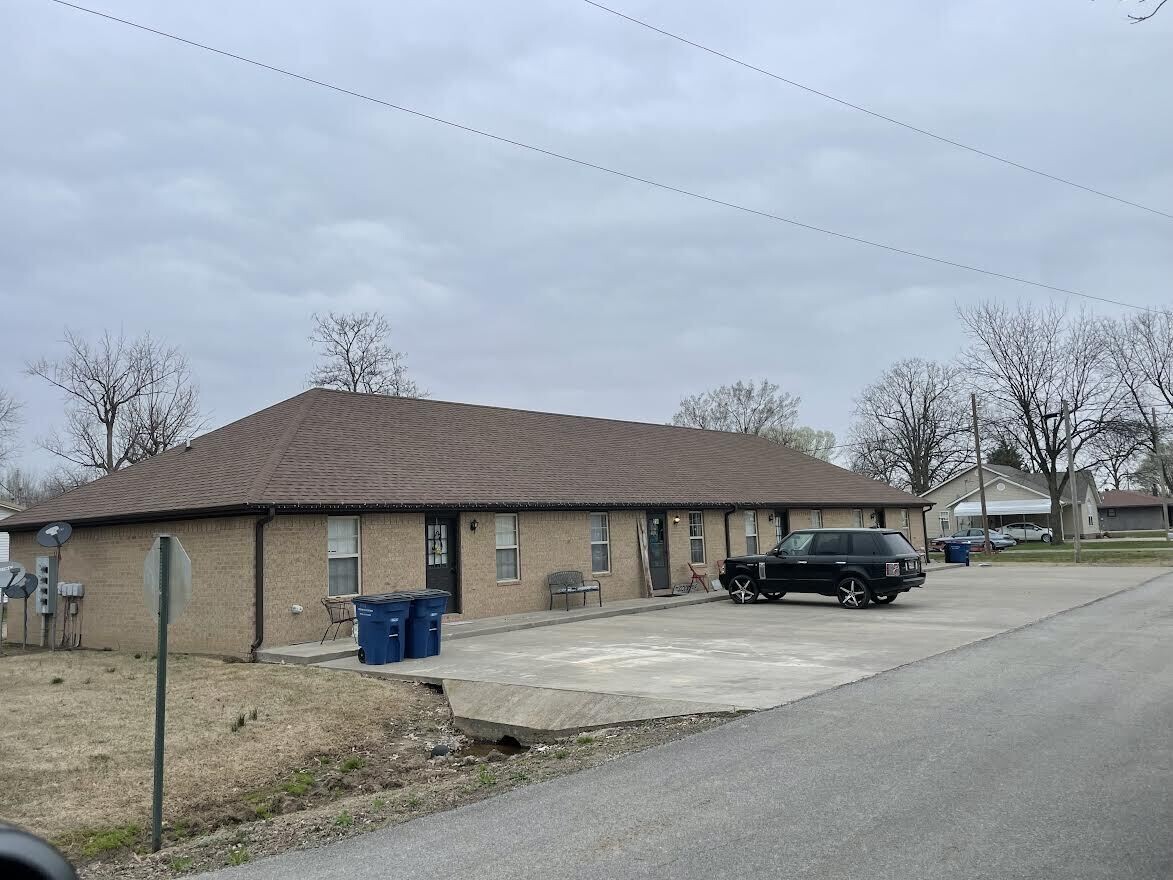 Warner Street, Marmaduke